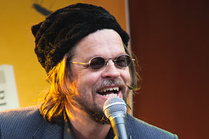 The singer of Mustat Silmät band Jori Kalliola, 2016. Photo by Jenna Kosonen