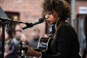 Mirel Wagner, 2018. Photo by Eino Ansio