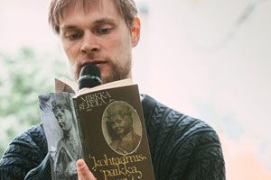 Poet Jonimatti Joutsijärvi @ the unveiling of the Tree of Poetry mural. Photo by Riikka Vaahtera
