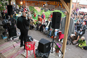 John Giorno (USA), Annikin Runofestivaali 2010. Kuva: Pekka Huttunen